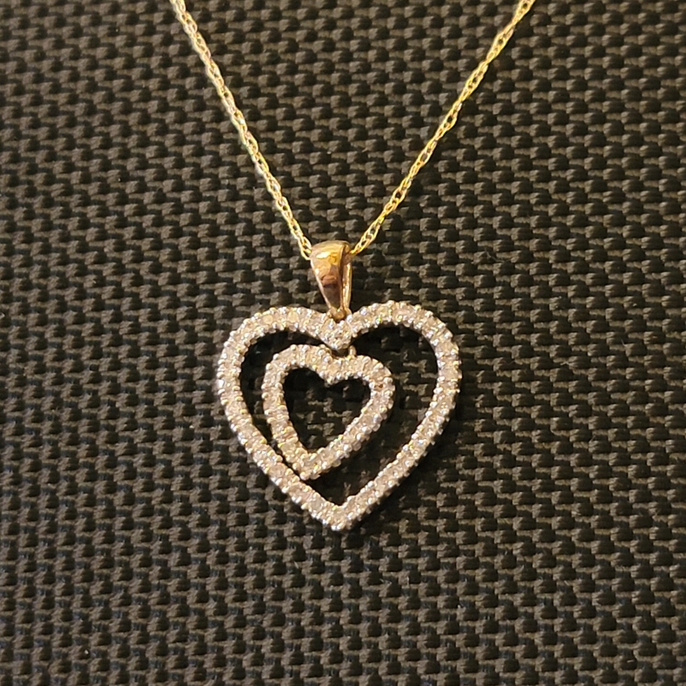 1/4 CTTW Diamond Heart Pendant Necklace